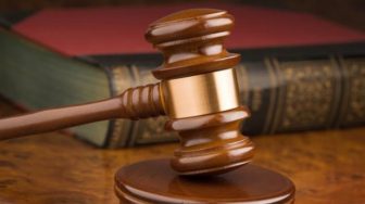 Греческих чиновников уличили в организации договорных матчей